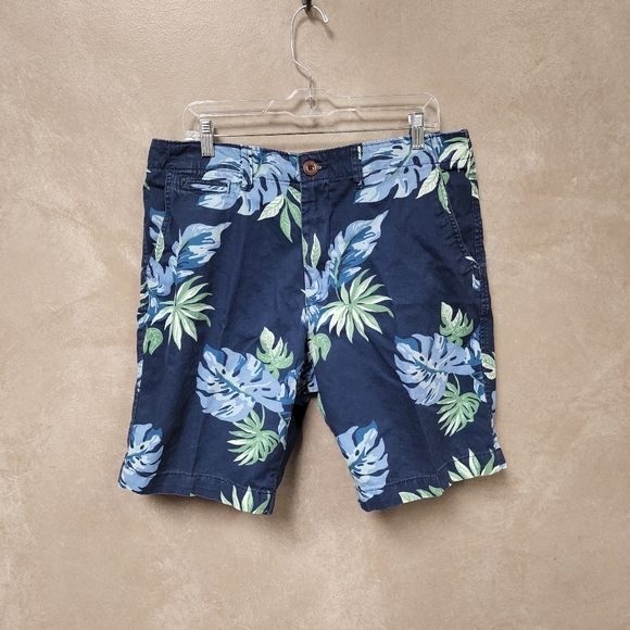 American Eagle Classic Men's Size 34 Blue Green Floral Chino Shorts - Picture 3 of 5